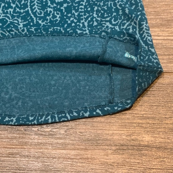 Eddie Bauer pullover- Like New! Size Medium - Picture 6 of 14